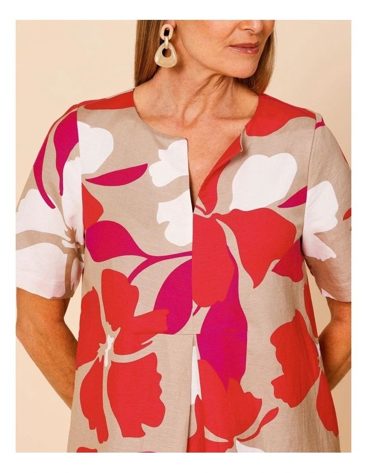 Notch Neck Short Sleeve Dress With Front Pleat And Pockets In Neutral/ White/ Red/ Pink Large Abstract Floral image 3