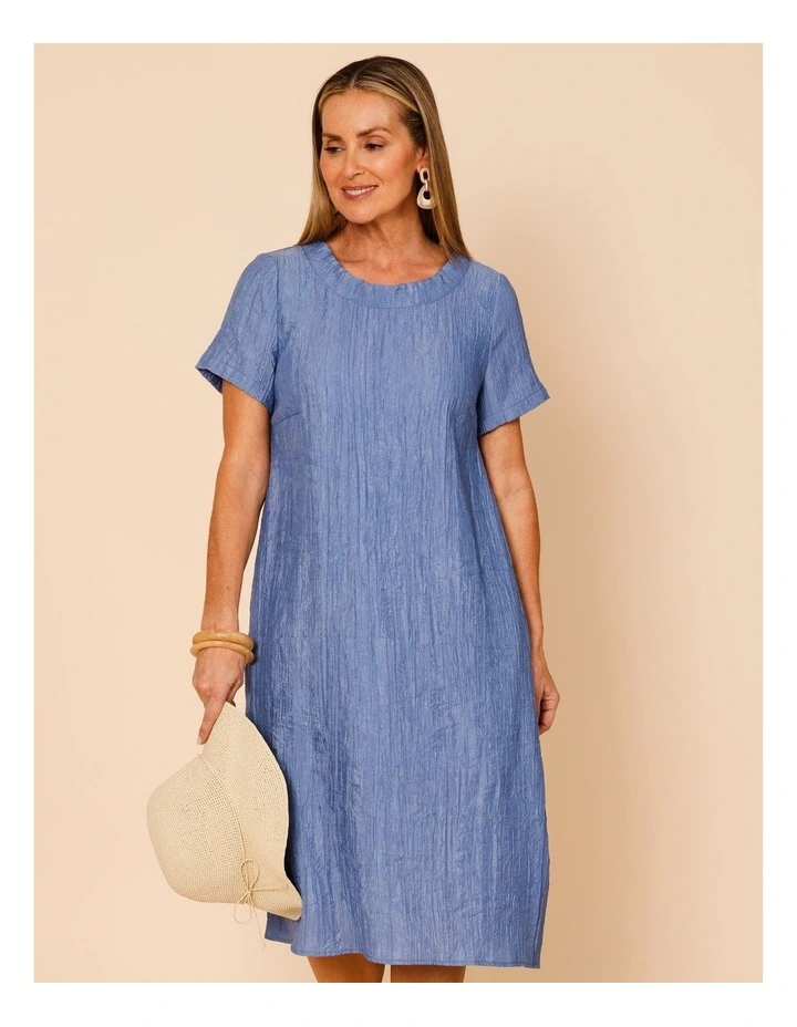 Cowl Neck Short Sleeve Crinkle Dress In Blue image 2