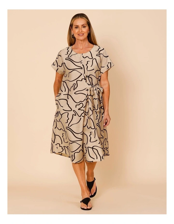 Short Sleeve Dress With V Neck & Waist Tie In Neutral/Black Abstract Squiggle image 4