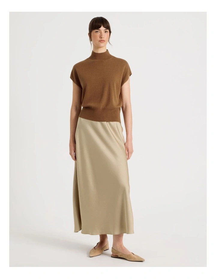 Knitted Vest image 2