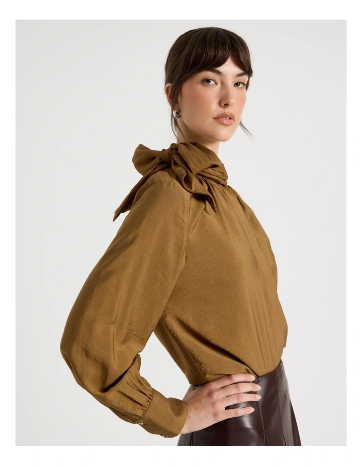 Long Sleeve Tie Front Crinkle Top in Chestnut image 1