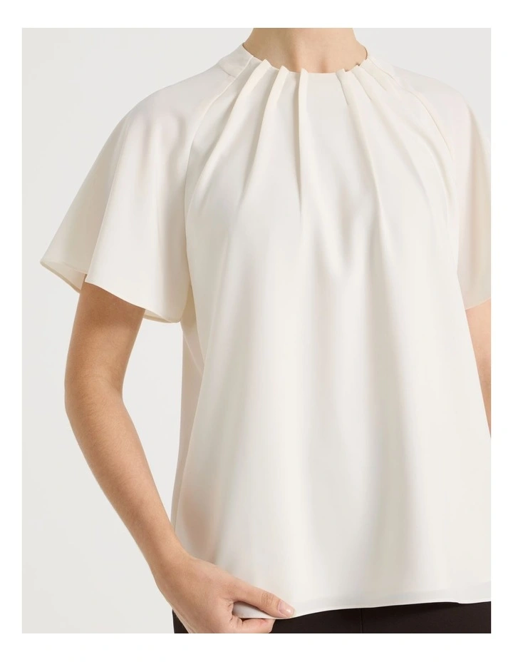 Pintuck Twill Short Sleeve Top in Ecru image 4