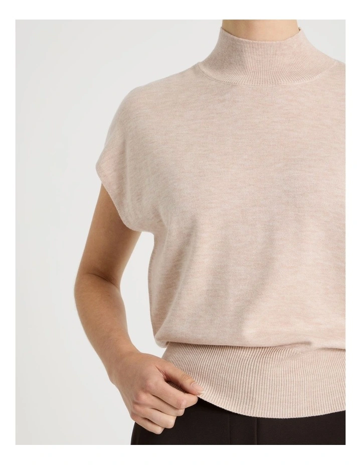 Knitted Vest image 5