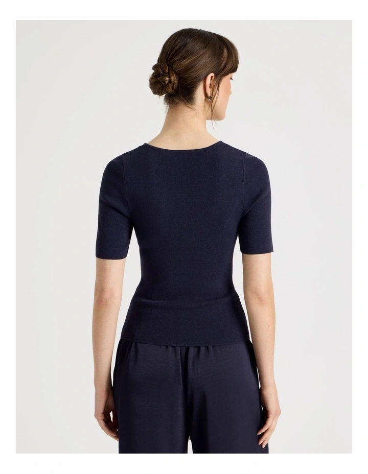 Short Sleeve Crew Neck Tee image 6