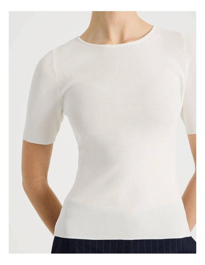 Short Sleeve Crew Neck Tee image 5