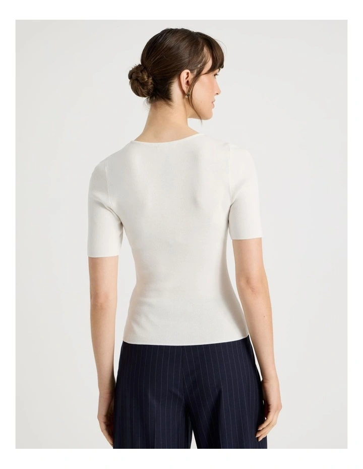 Short Sleeve Crew Neck Tee image 6