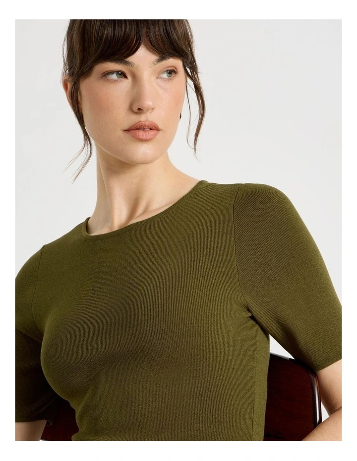 Short Sleeve Crew Neck Tee image 4