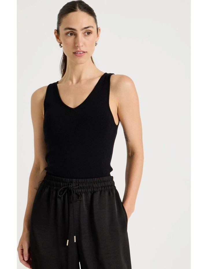 Sleeveless V Neck Knit in Black image 1