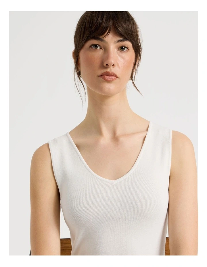 Sleeveless V Neck Knit in Ecru image 3