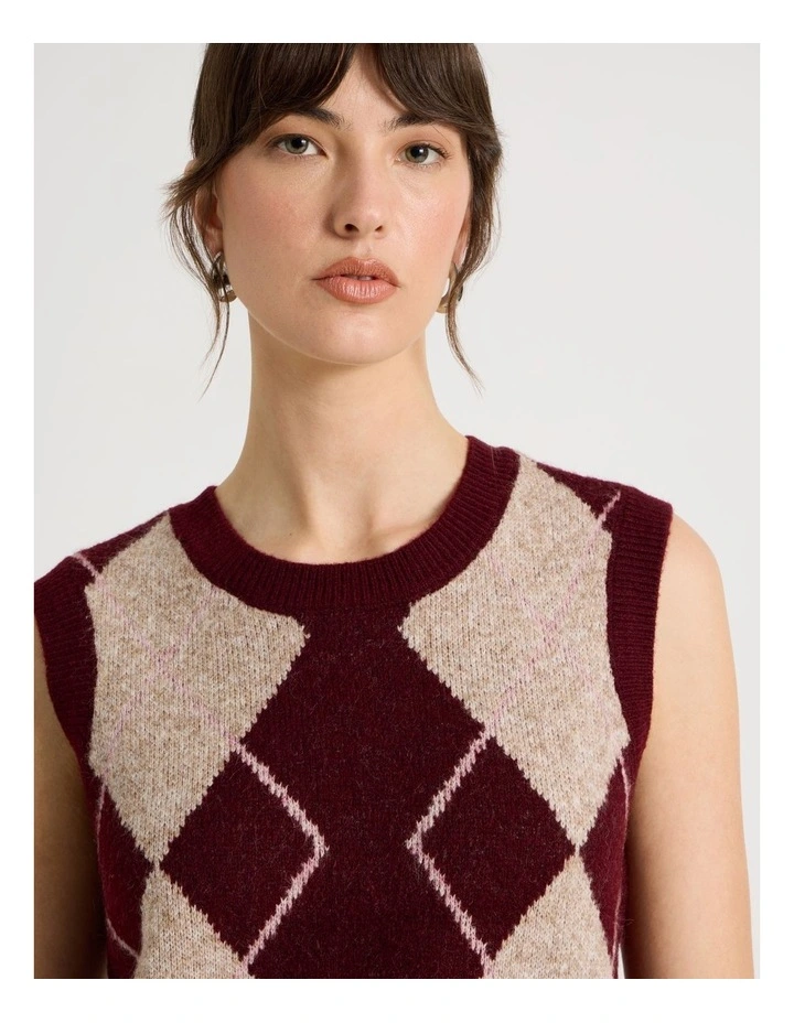 Knit Argyle Vest in Aubergine image 5