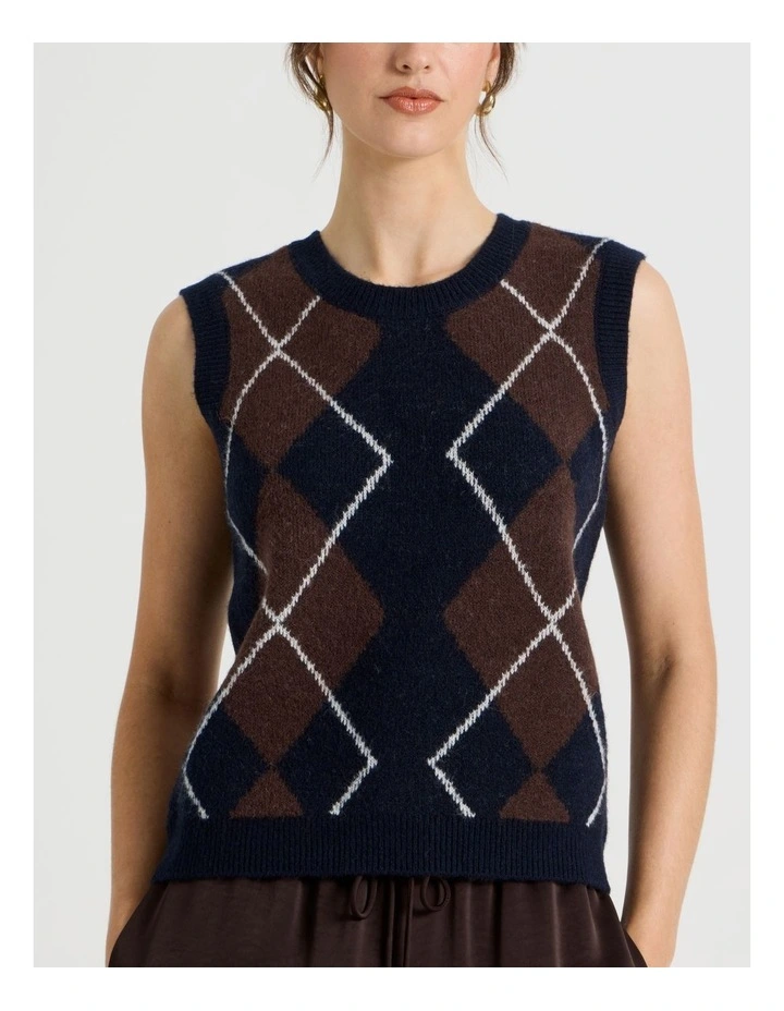 Knit Argyle Vest in Navy image 5