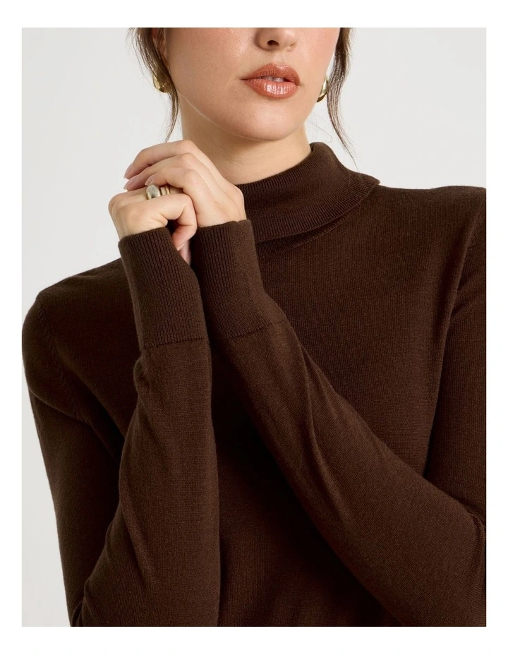 Fine Knit Skivvy in Chestnut image 6