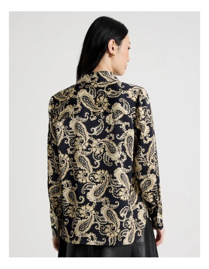 Long Sleeve Blouse in Paisley Print image 6