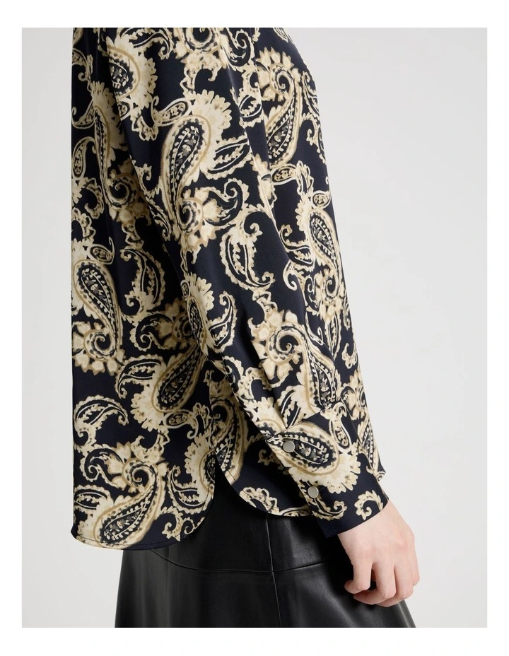 Long Sleeve Blouse in Paisley Print image 7