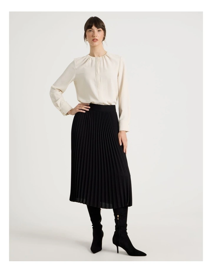 Long Sleeve Pleated Crew Blouse in Coconut image 3