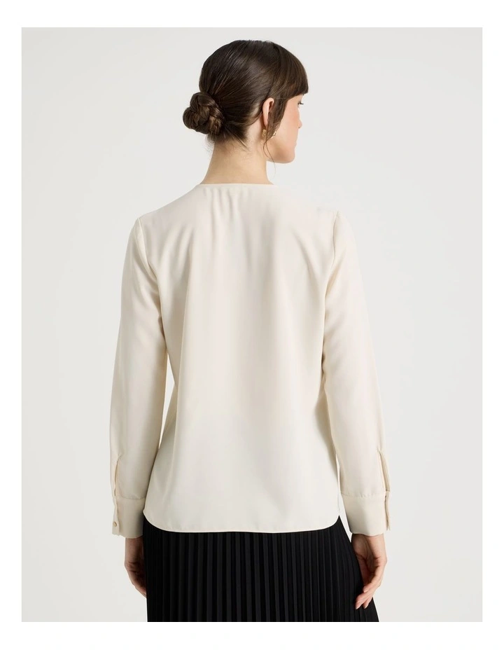 Long Sleeve Pleated Crew Blouse in Coconut image 5