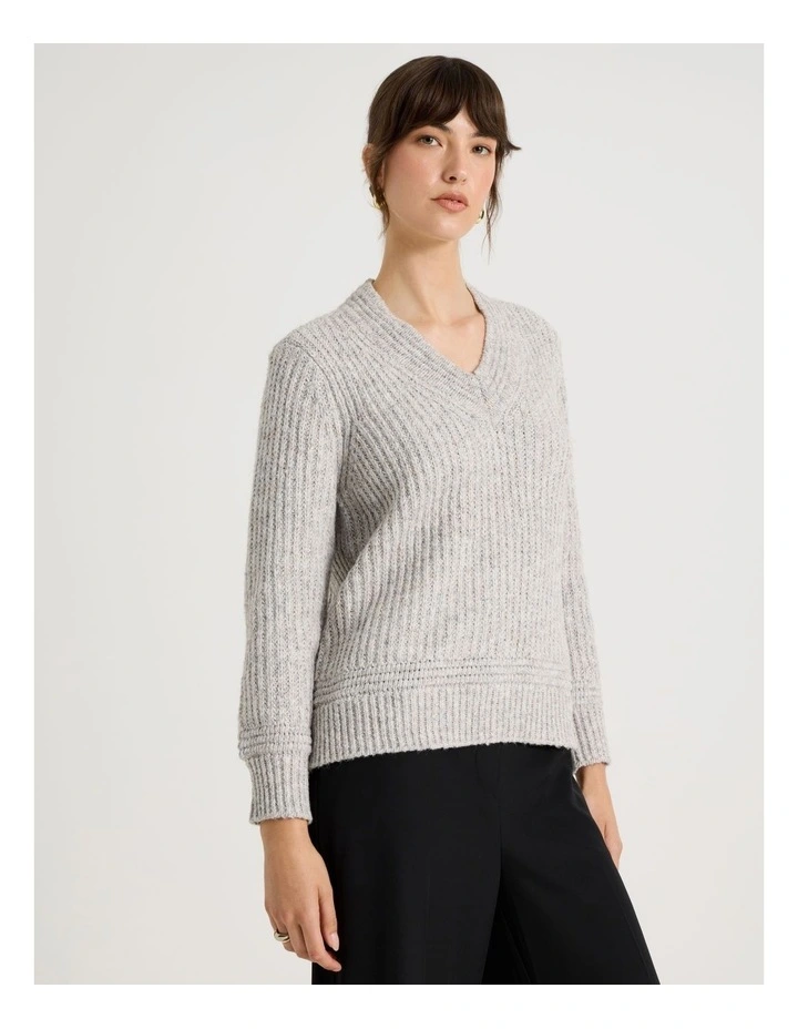 V Neck Knit in Oatmeal image 4