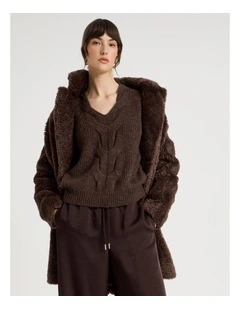Cable V Neck in Dark Brown