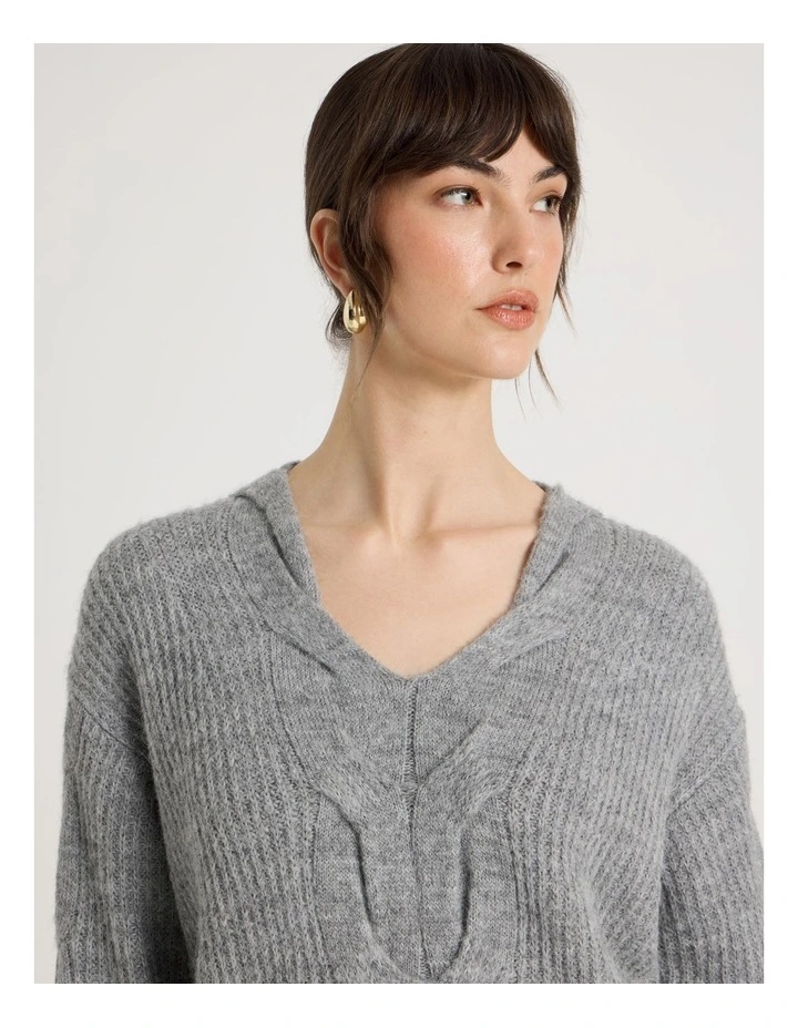 Cable V Neck in Grey image 7