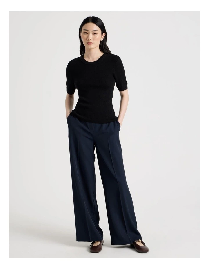 Short Sleeve Double Layer Knit Tee in Black image 3