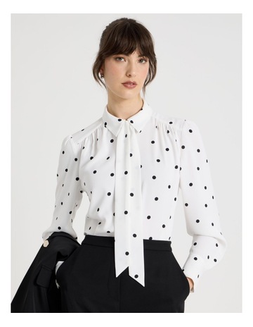 White/Black colour