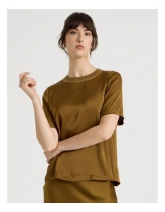 Satin T-shirt in Khaki