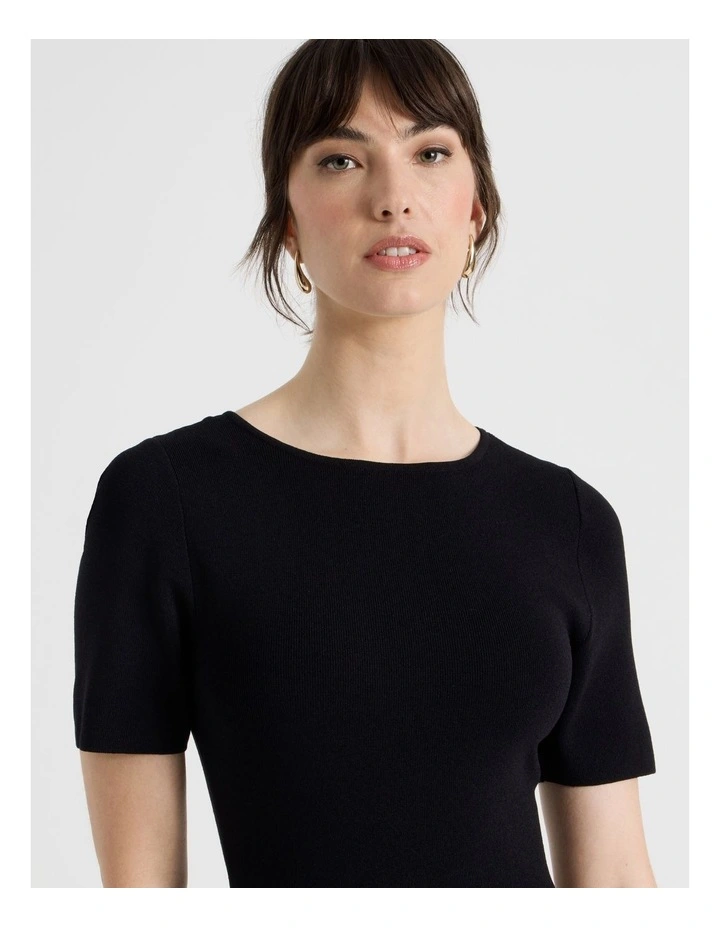 Short Sleeve Knit Tee in Black image 7