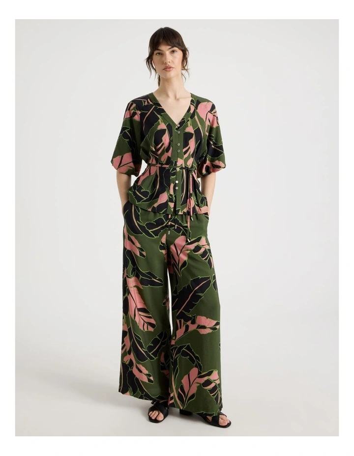 Short Sleeve Tie Detail Blouse in Palm Moss Print image 3