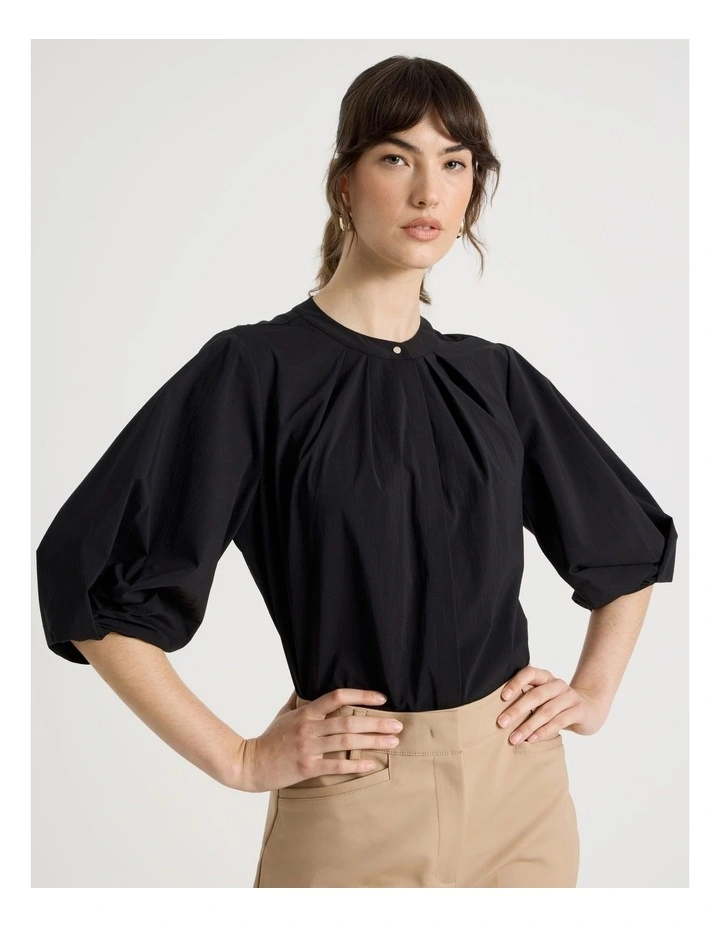 Short Sleeve Crisp Tuck Poplin Top in Black image 1