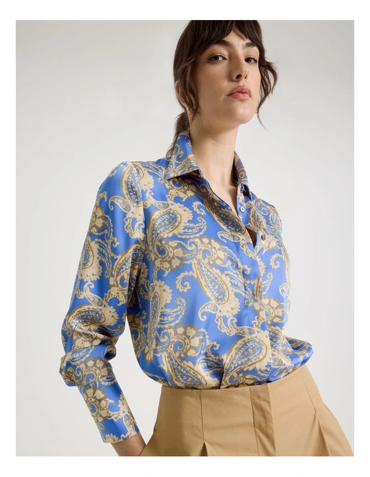 Long Sleeve Blouse in Paisley Print image 3