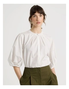 Short Sleeve Crisp Tuck Poplin Top in White
