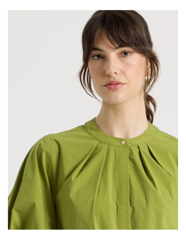 Short Sleeve Crisp Tuck Poplin Top in Chartreuse image 3