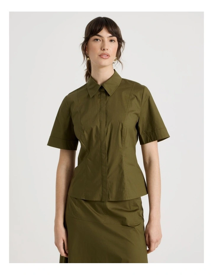 Short Sleeve Peplum Shirt in Olive image 5