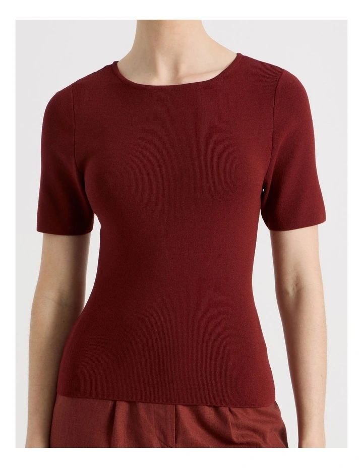 Short Sleeve Knit Tee in Wine image 7