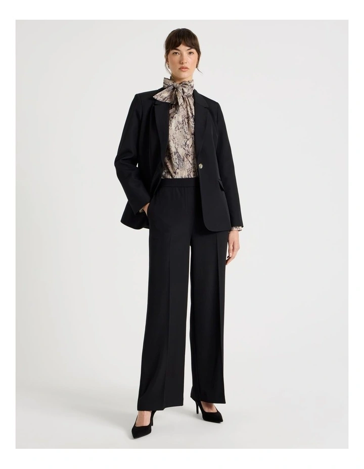 Drape Twill Single Breasted Blazer in Black image 2