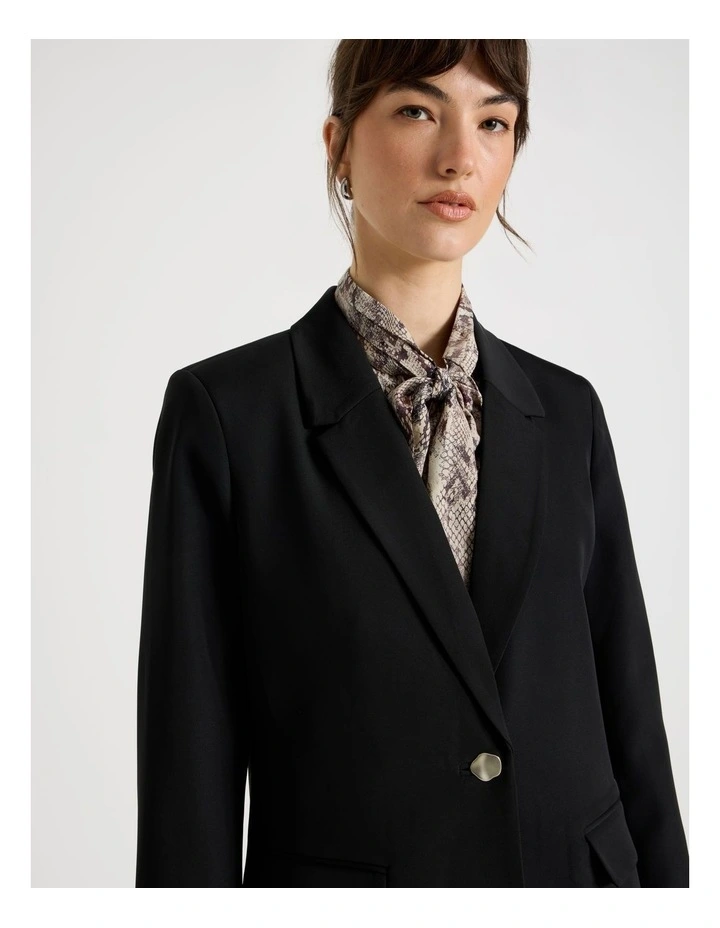 Drape Twill Single Breasted Blazer in Black image 4