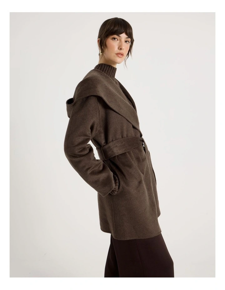 Wide Collar Coat in Brown image 4