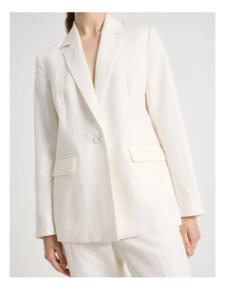 Single Breasted Blazer in Ecru image 4