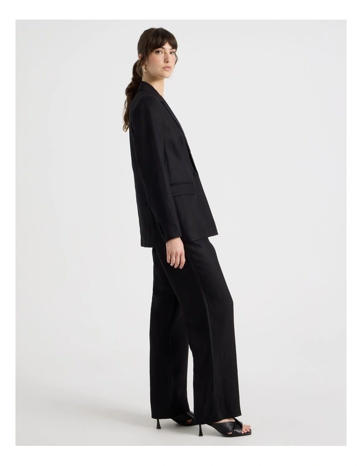 Single Breasted Blazer in Black image 2