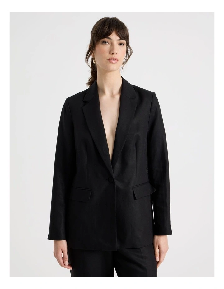 Single Breasted Blazer in Black image 3