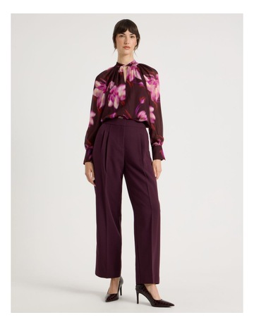 Plum colour