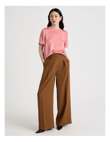 Tan colour