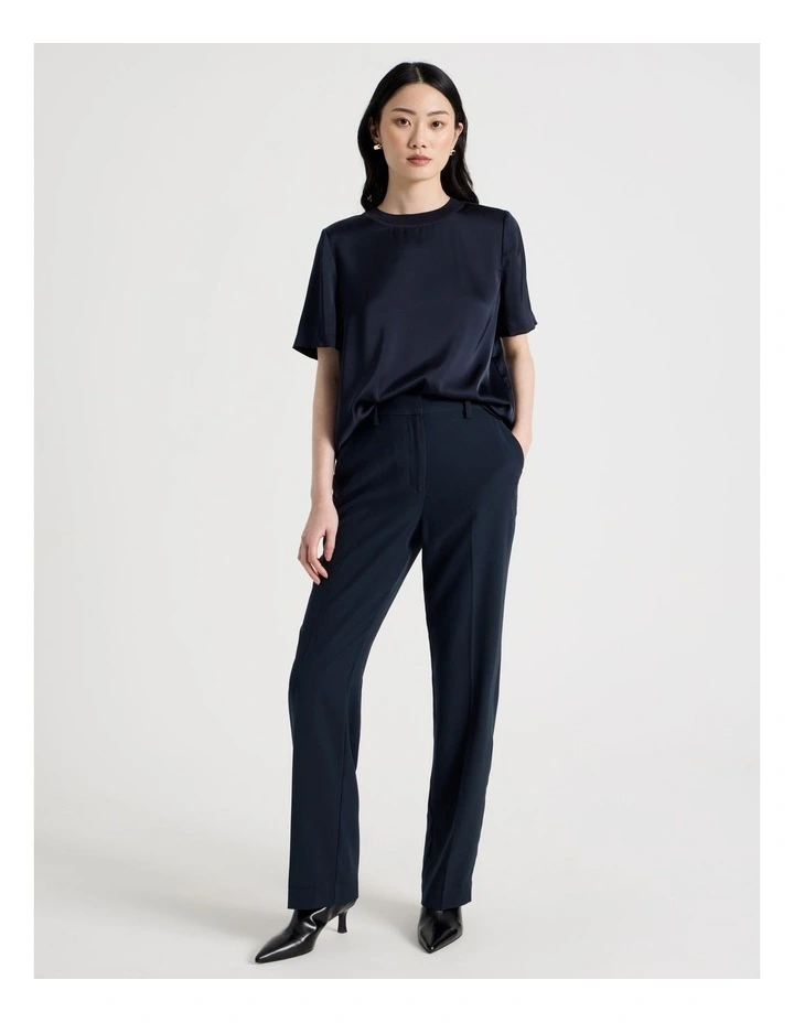 Straight Leg Pant in Navy image 5