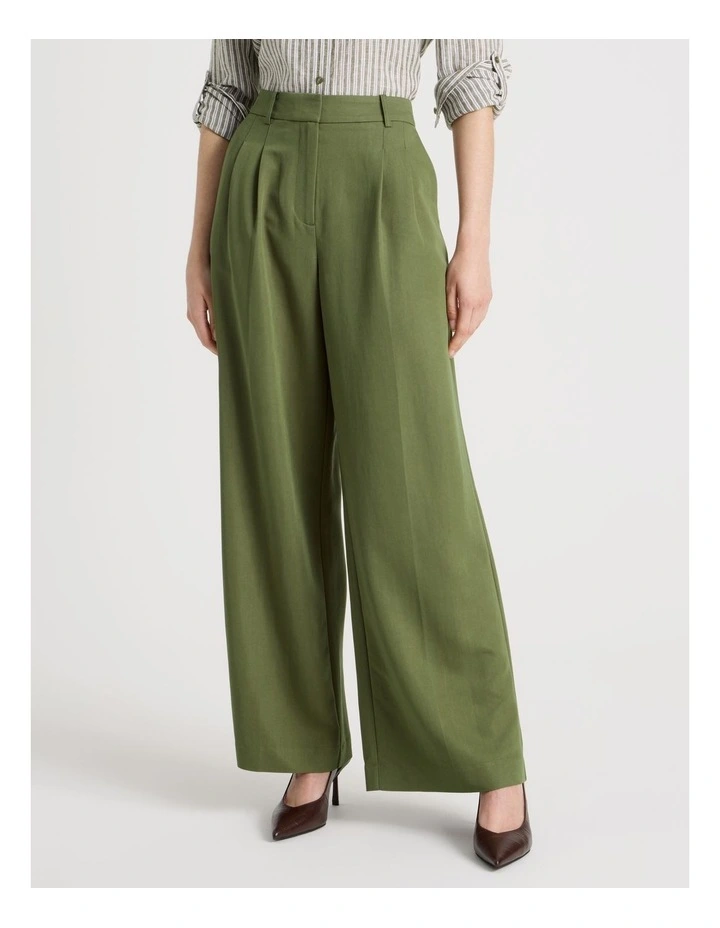 Wide Leg Twill Pant in Dark Green image 2