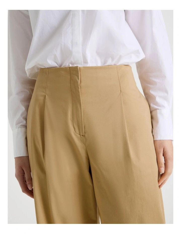 Cropped Cotton Pant in Stone image 4