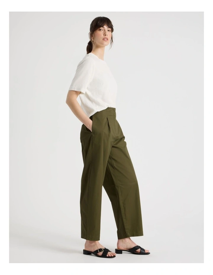 Cropped Cotton Pant in Olive image 4