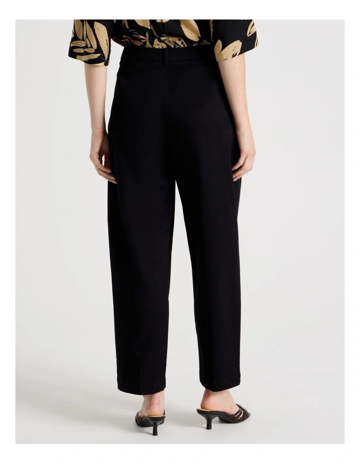Poplin Barrel Leg Pant in Black image 6