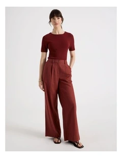 Linen Blend Pant with Elasticated Back in Wine