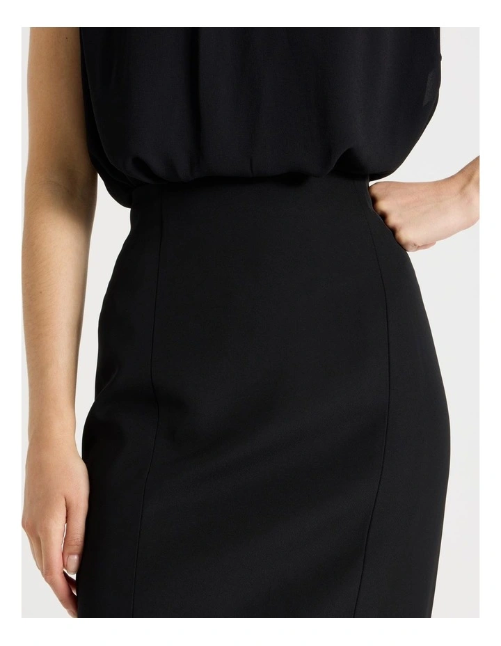 Drape Twill Pencil Skirt in Black image 4