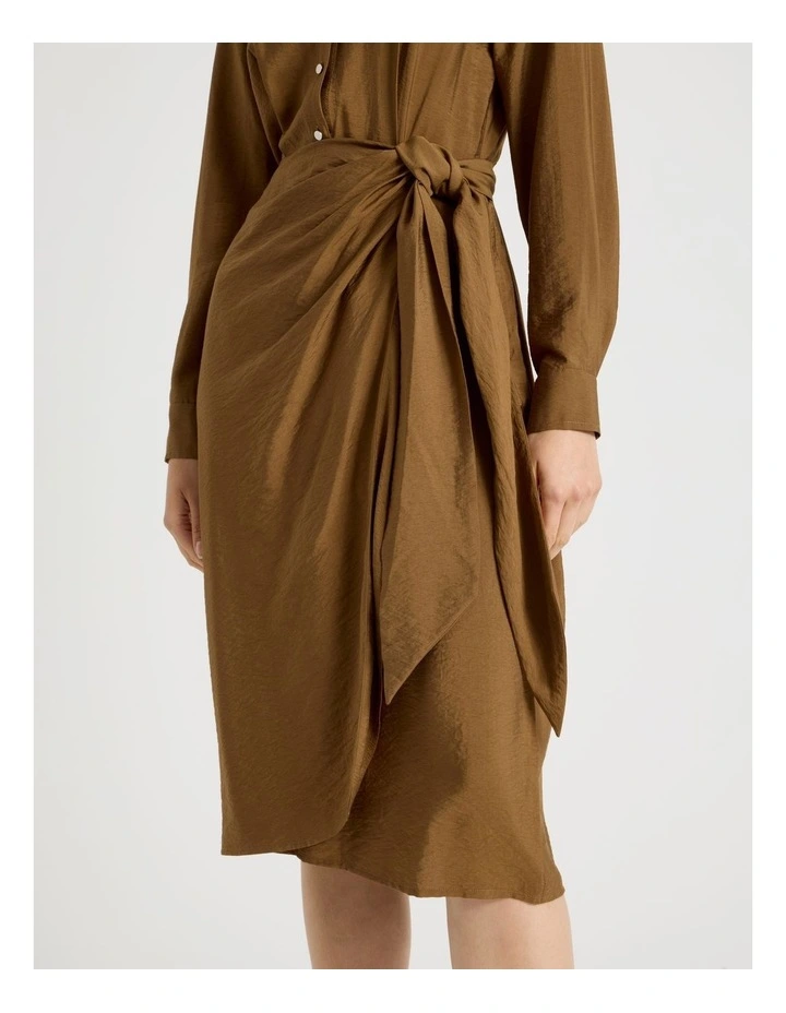 Long Sleeve Wrap Shirt Crinkle Midi Dress in Chestnut image 3